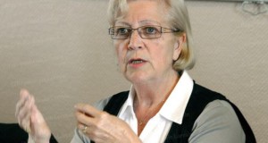 Colette Goeuriot, présidente du Collectif de défense des bassins miniers lorrains<p>« Il faut une nouvelle loi après-mines »</p>