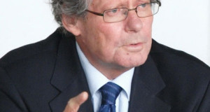 Patrick Thull, Directeur de l’Ira de Metz<p>Butineur des lettres</p>
