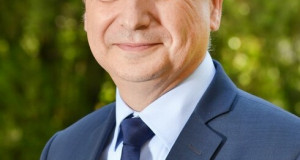 François Grosdidier, maire de Metz, président de Metz Métropole<p>« <em>Je souhaite que d’avantage de Messins travaillent au Luxembourg</em> »</p>